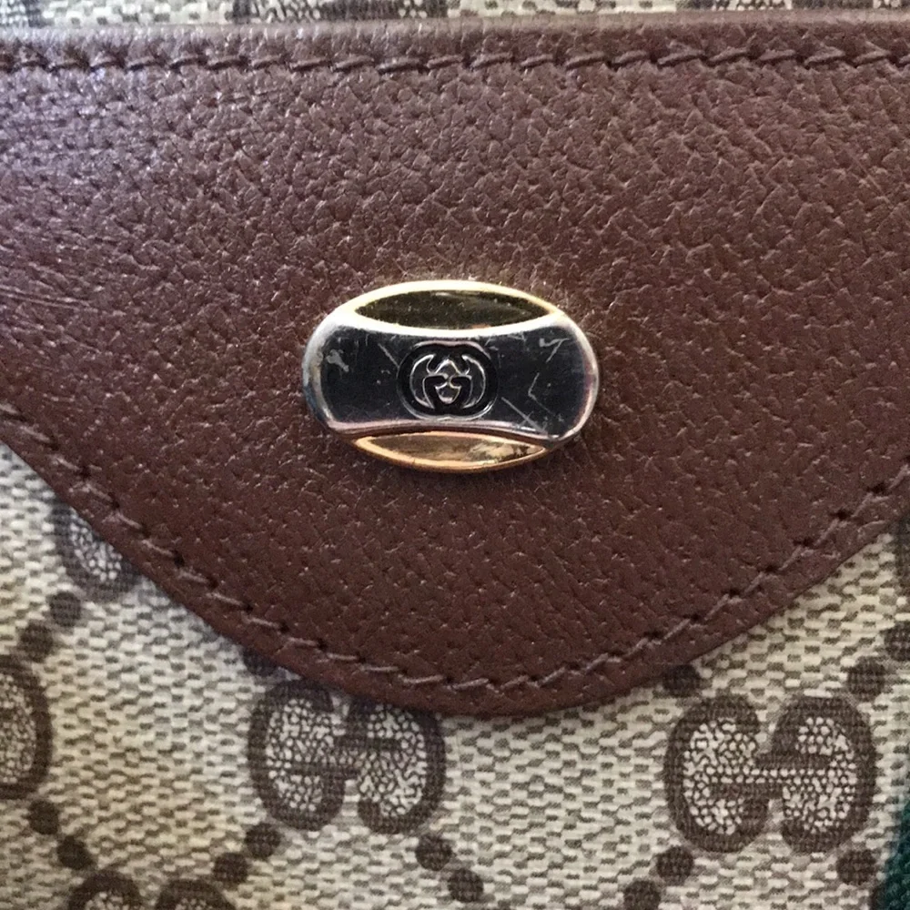 ⭐️Host Pick⭐️ VINTAGE GUCCI TOTE BAG - Picture 2 of 16